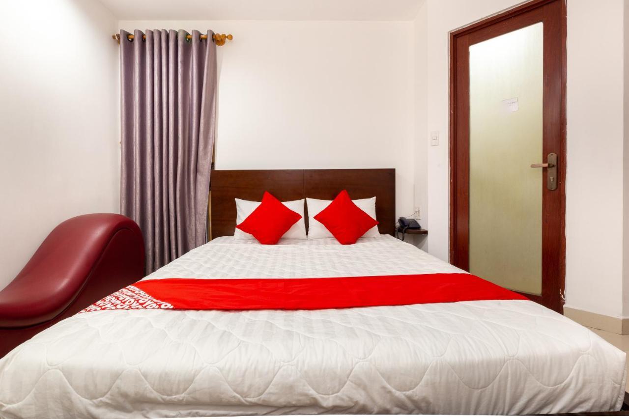 Oyo 487 Sao Mai Khách sạn 2*